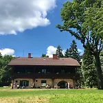 Hubertus Fogado 3* Csesznek