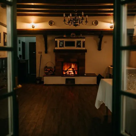 Alojamento de Acomodação e Pequeno-almoço Hubertus Csesznek