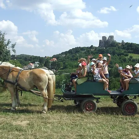 Alojamento de Acomodação e Pequeno-almoço Hubertus 3*