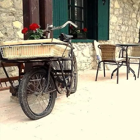 Hubertus 3* Csesznek