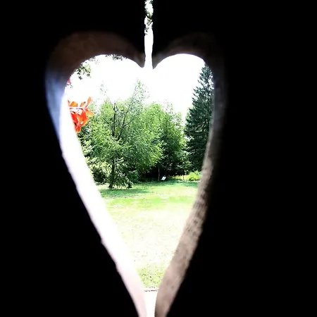 Hubertus 3* Csesznek