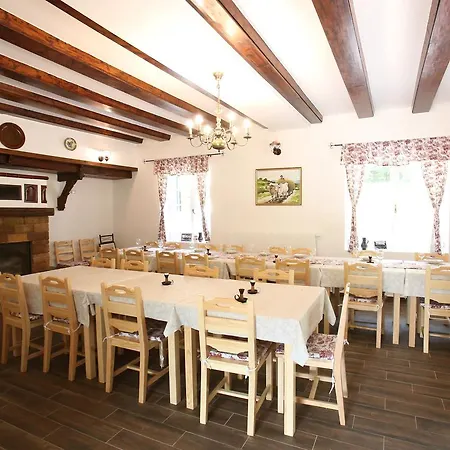 Alojamento de Acomodação e Pequeno-almoço Hubertus 3*