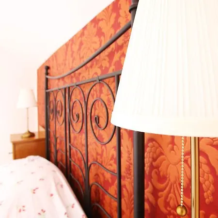 Hubertus 3* Csesznek