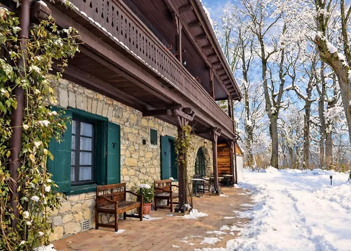 Bed & Breakfast Hubertus Fogado Csesznek